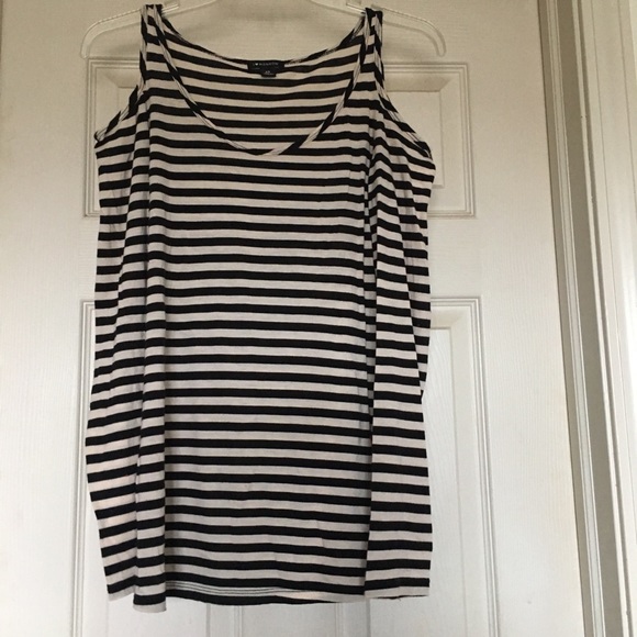 I ❤️ Ronson size xs striped ls top - Picture 2 of 5